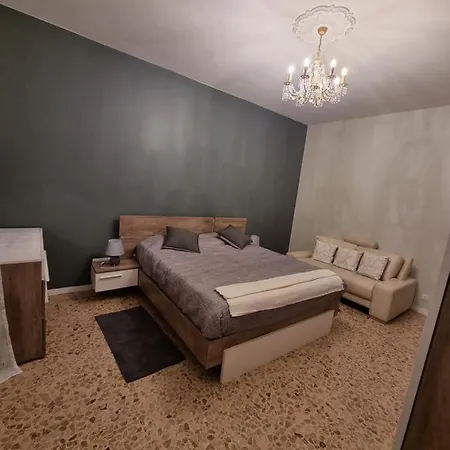 La Perle Marine دْيانو مارينا